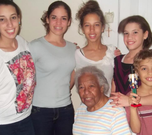 Despite Alzheimer’s, My Mom Never Lost Sight of Motherhood