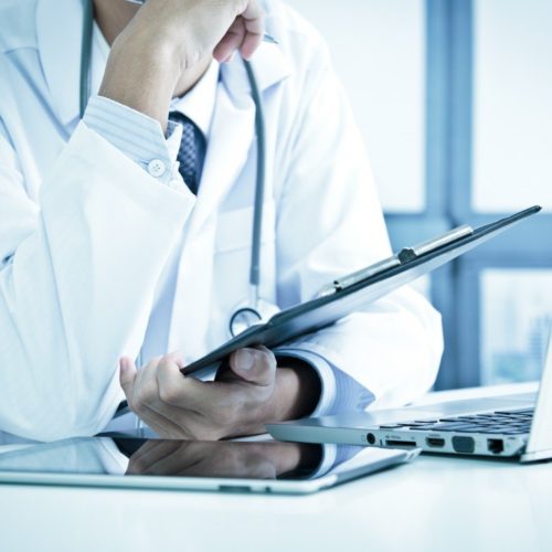 Trabectedin, Bevacizumab, Platinum Chemotherapy Combo May Work, But Safety a Concern, Study Finds